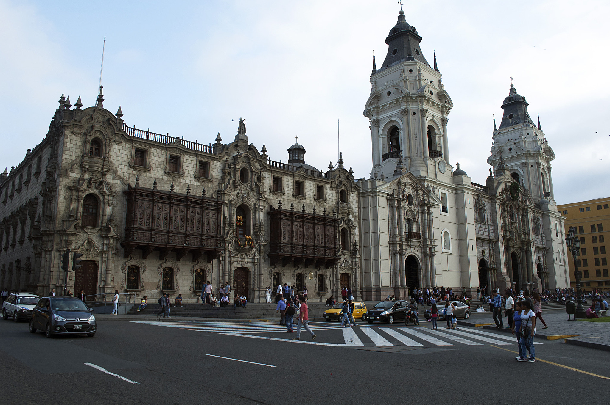 Nikon D70s sample photo. Plaza de armas photography
