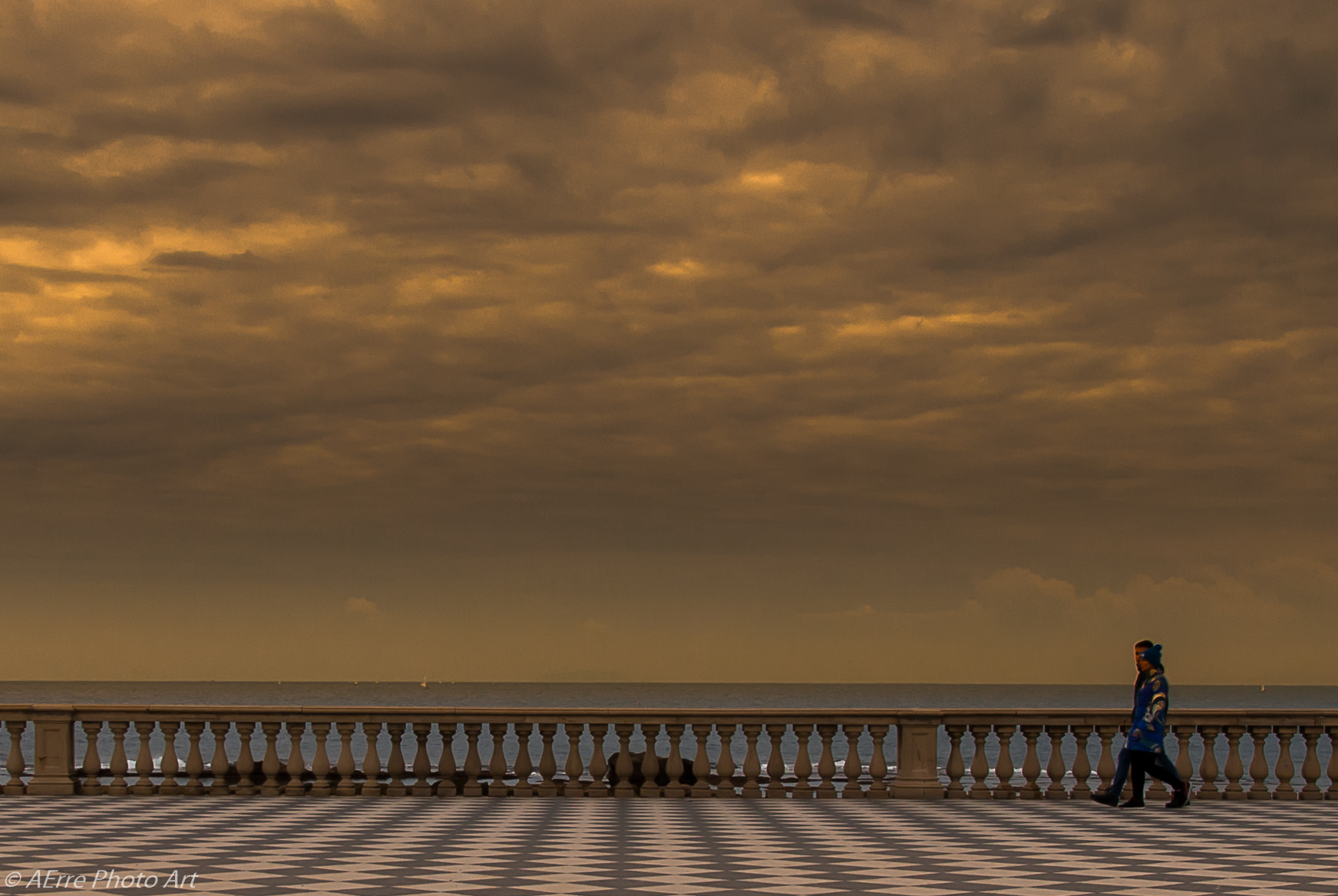 Sigma 17-70mm F2.8-4.5 DC Macro Asp. IF sample photo. Minimal sunset photography