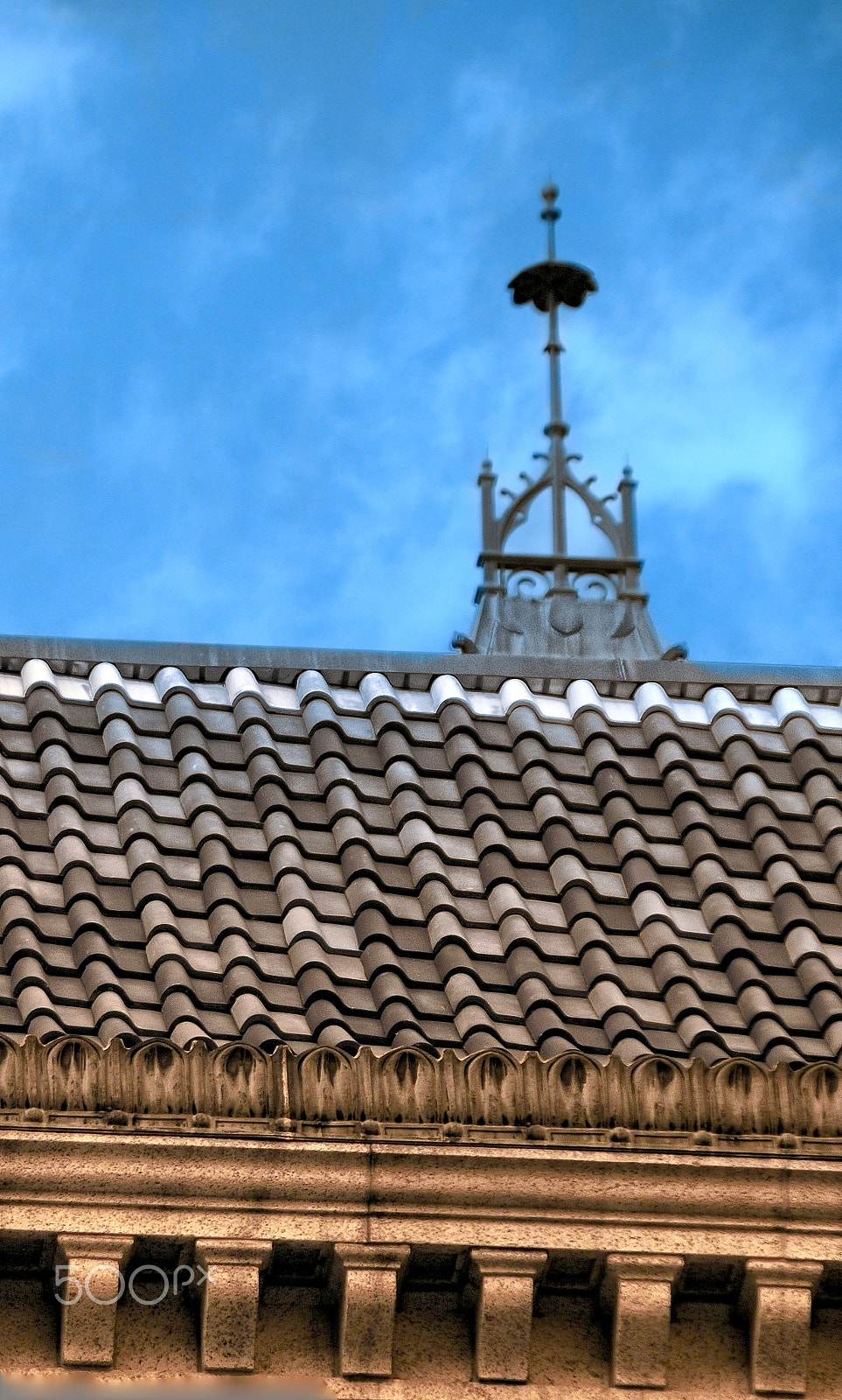 Nikon D70s sample photo. Courtyard roof detail, ir photography