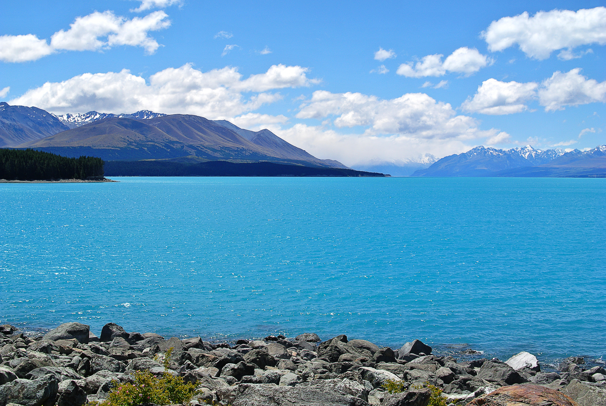 Nikon 1 V1 + Nikon 1 Nikkor 18.5mm F1.8 sample photo. Pukaki lake - new zealand photography