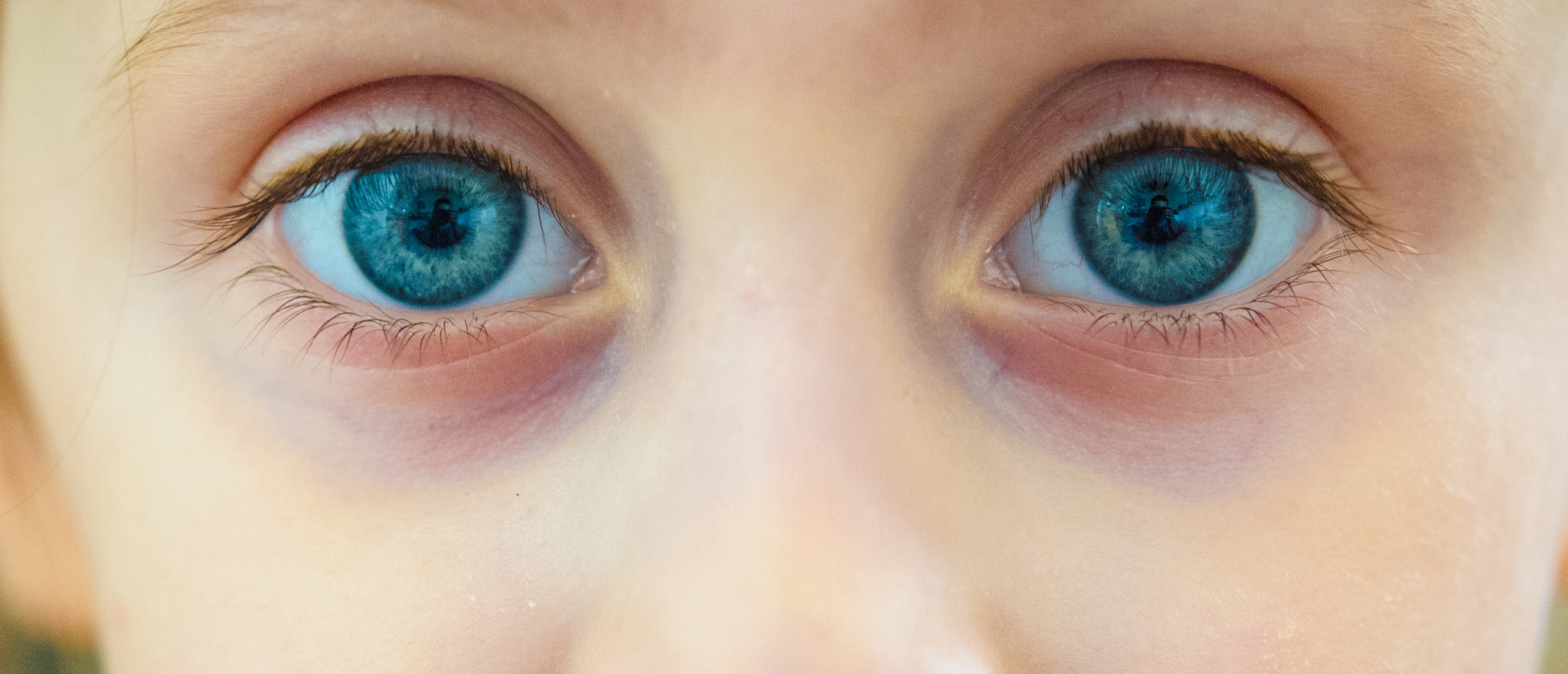 Nikon AF-S Micro-Nikkor 60mm F2.8G ED sample photo. Behind blue eyes photography