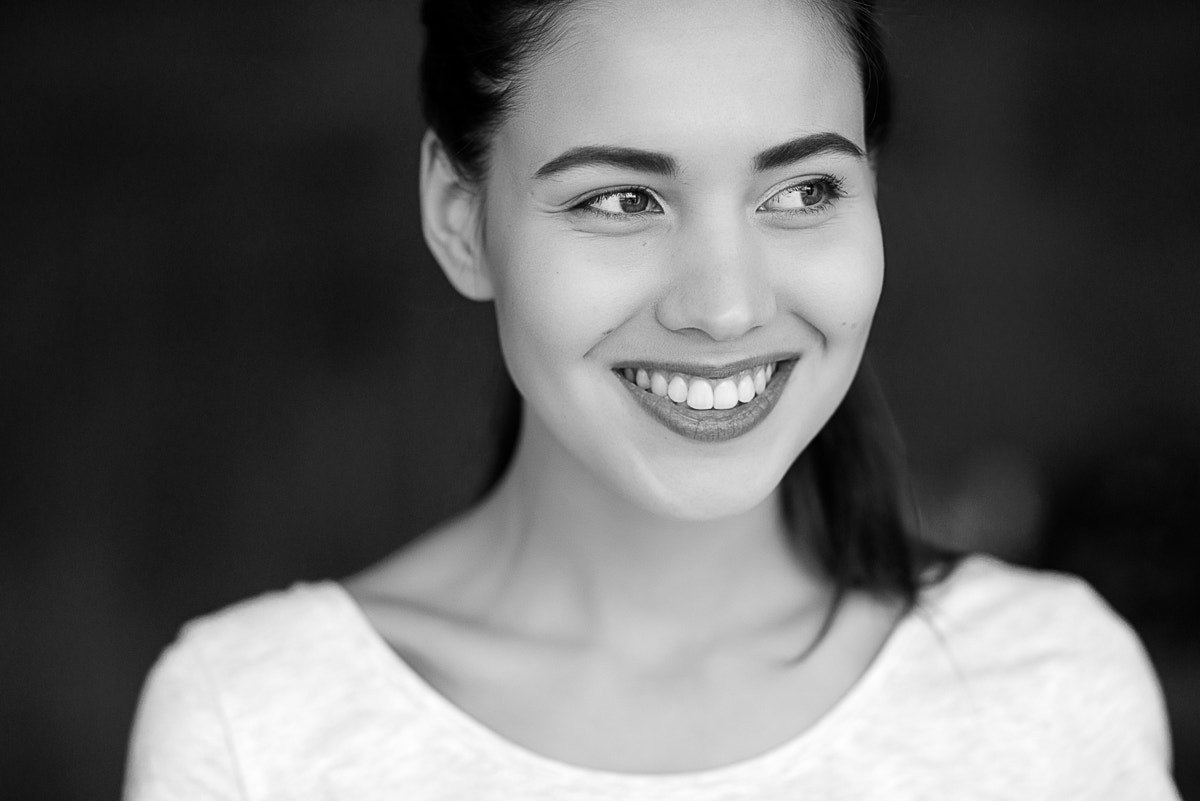 Sony Planar T* 85mm F1.4 ZA sample photo. Настя photography