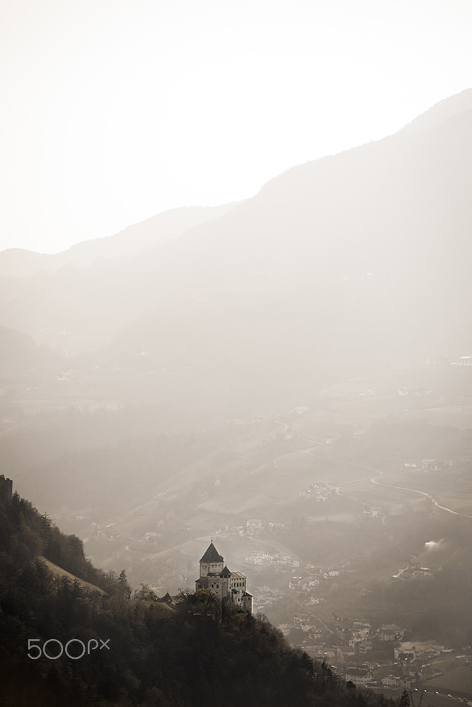 Sony Alpha DSLR-A900 + Minolta AF 100mm F2.8 Macro [New] sample photo. The higher the mountains, the deeper the valley photography