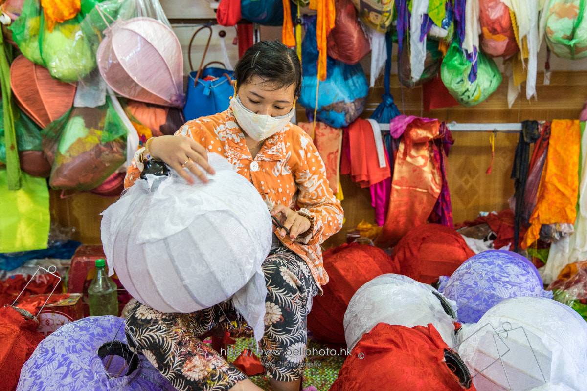 Sony a7 + Canon EF 85mm F1.2L II USM sample photo. Lantern workshop. photography