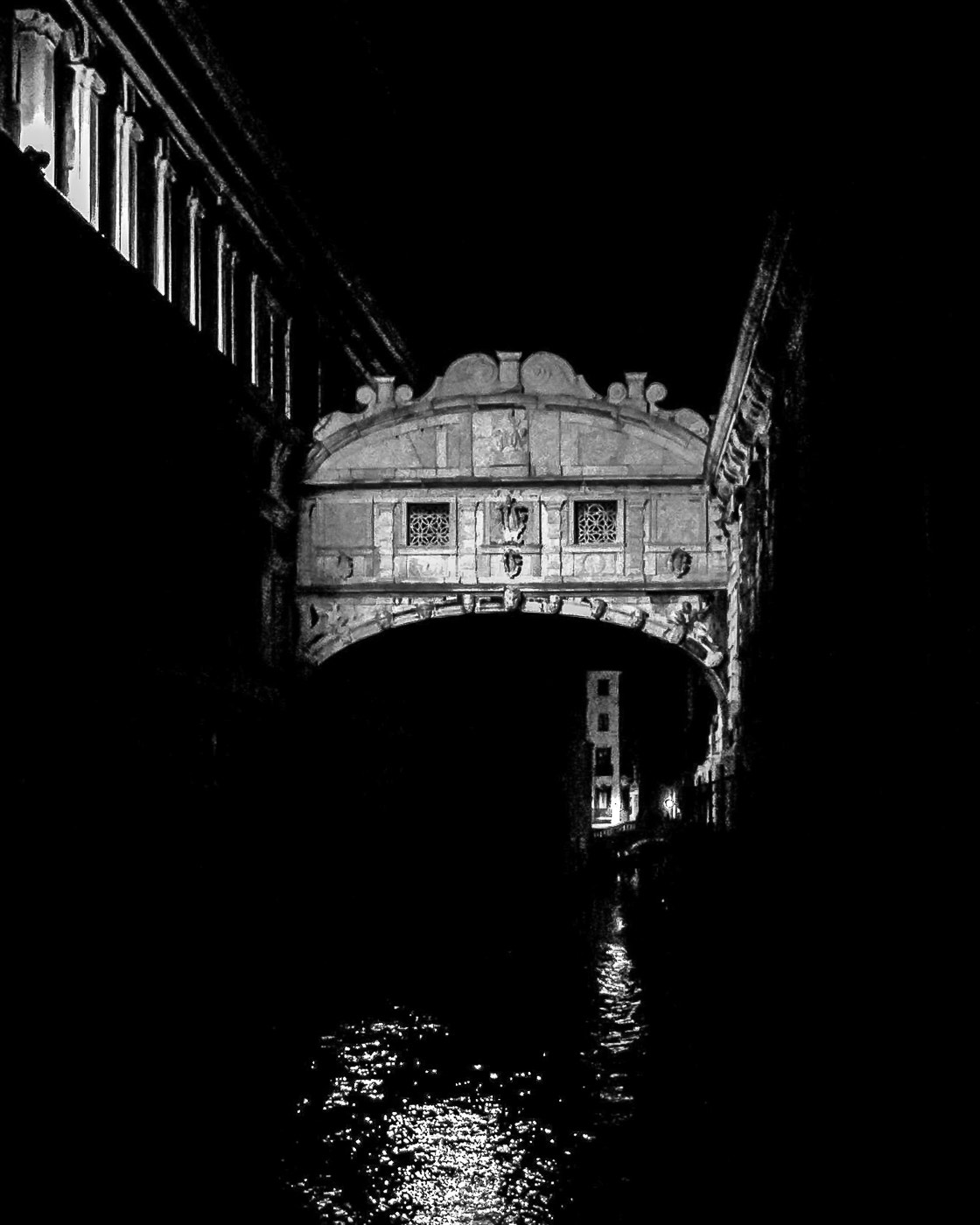 KONICA MINOLTA DiMAGE G400 sample photo. Bridge of sighs, venice photography