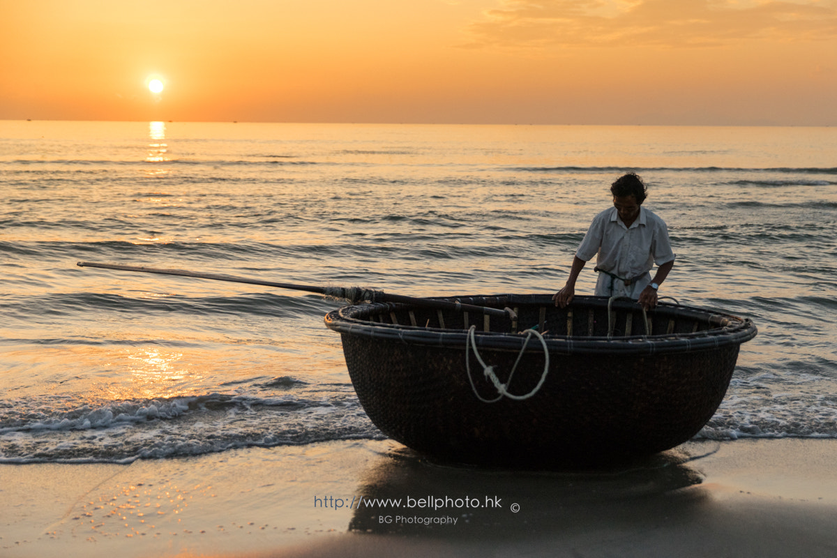 Sony a7 + Canon EF 85mm F1.2L II USM sample photo. Sail out. photography