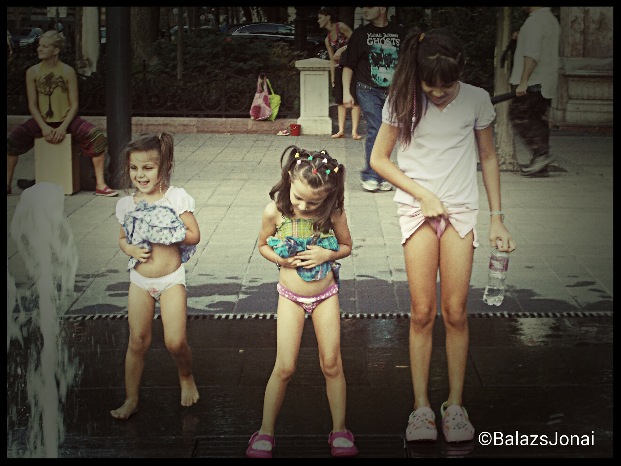 Nikon Coolpix L26 sample photo. Three girls, budapest 2012 photography