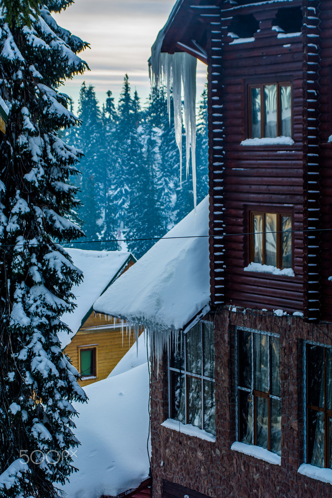 AF Zoom-Nikkor 35-80mm f/4-5.6D N sample photo. Mountains photography