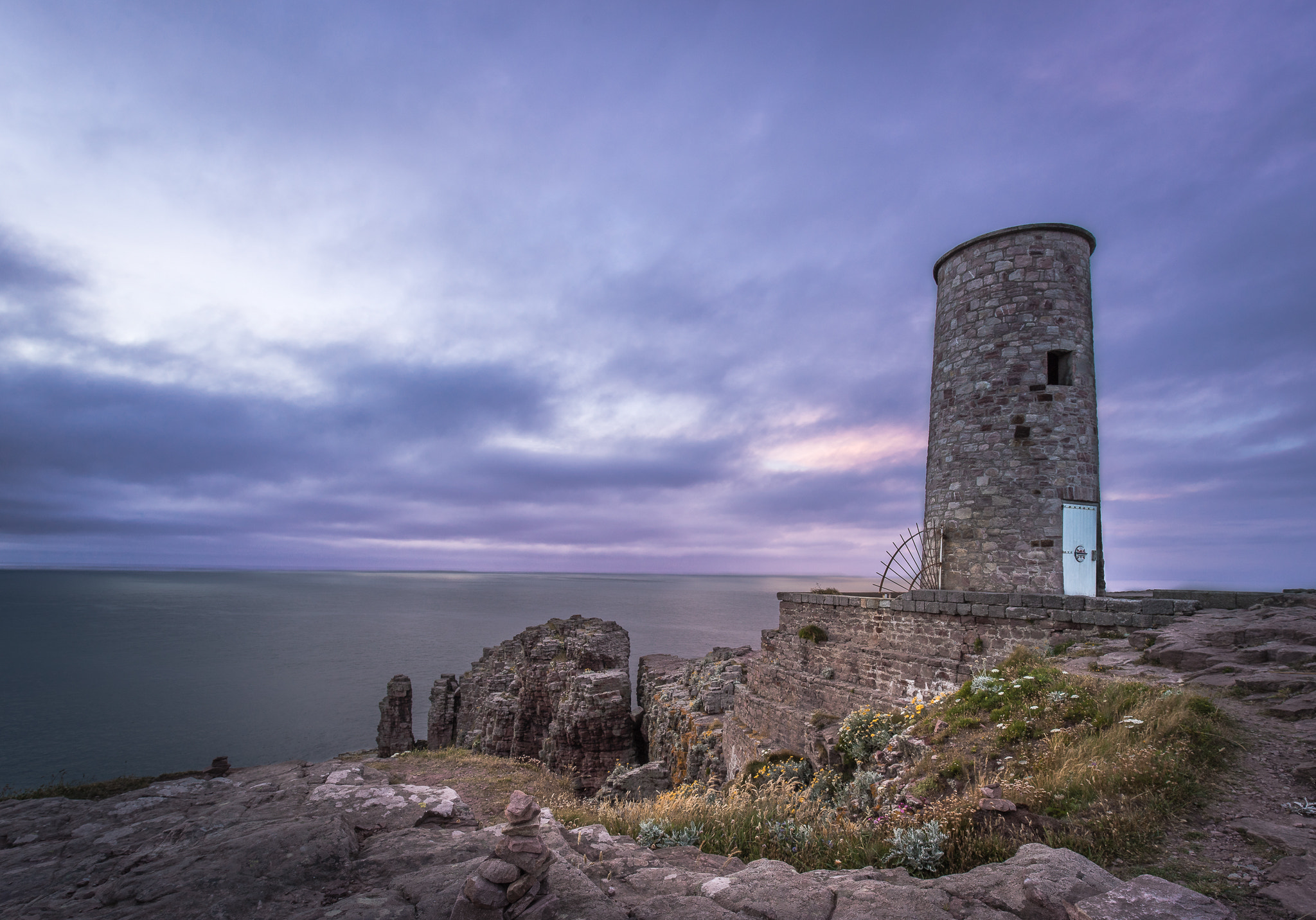 Sony a7 II + Canon EF 16-35mm F4L IS USM sample photo. The old guardian... photography