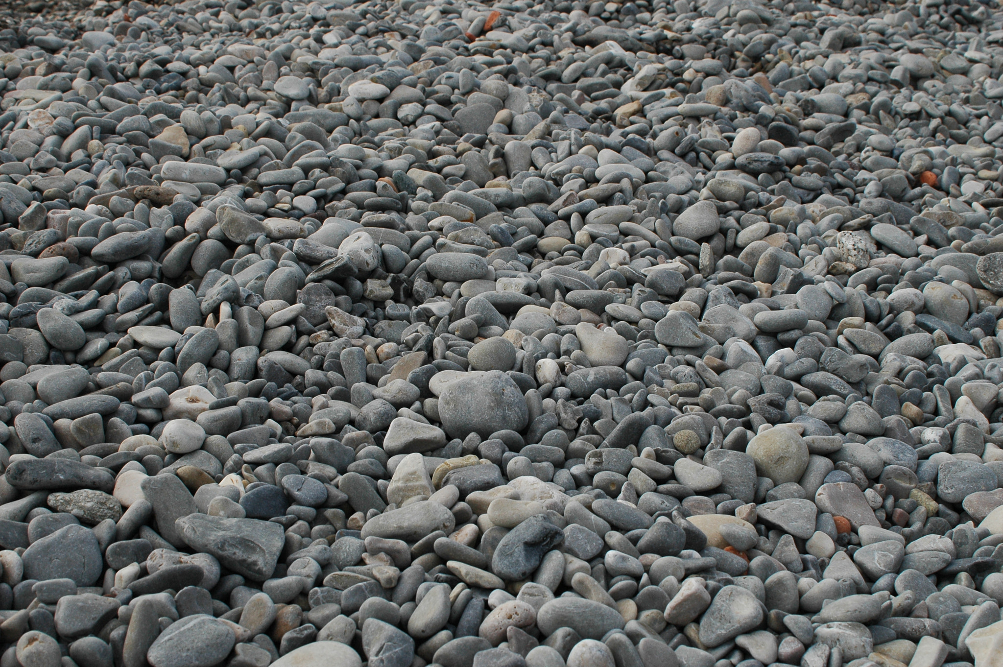 Nikon D70s + AF Zoom-Nikkor 28-85mm f/3.5-4.5 sample photo. Stones photography