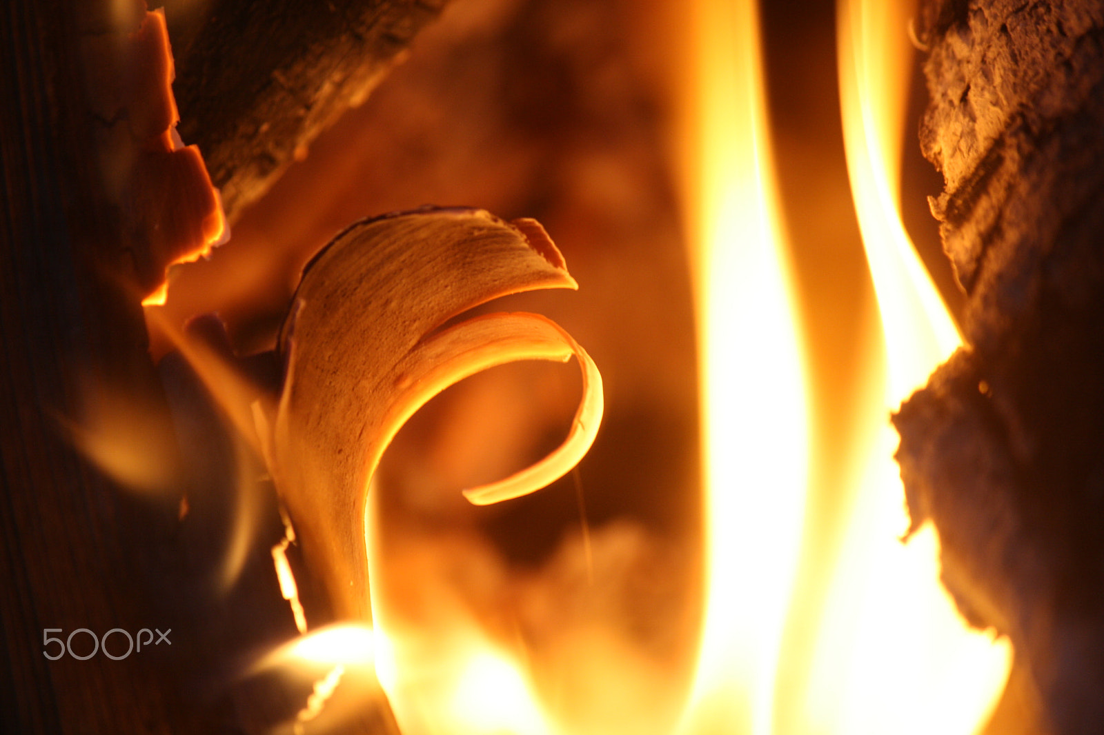 Canon EOS 1000D (EOS Digital Rebel XS / EOS Kiss F) sample photo. Face'n fire photography