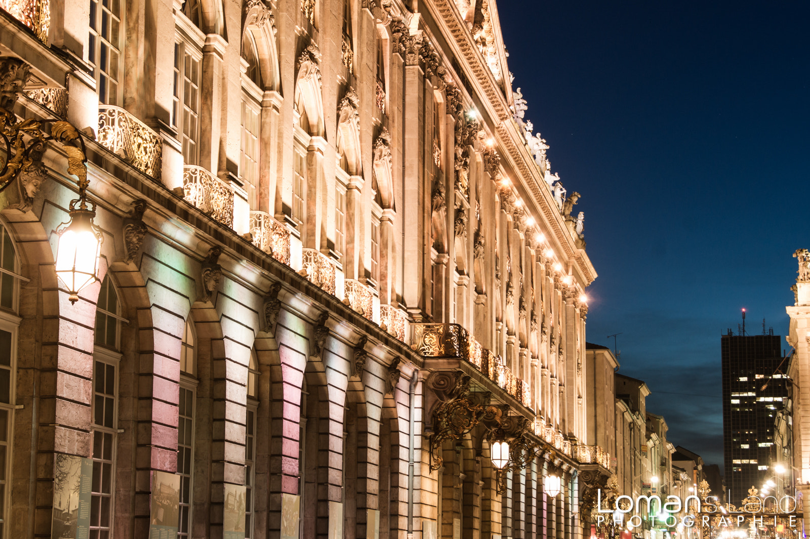 Sony Alpha DSLR-A550 + Sony DT 18-55mm F3.5-5.6 SAM sample photo. Nancy blue hour - place stanislas photography