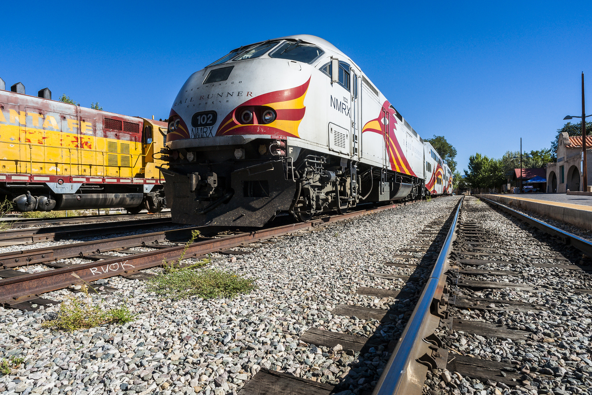 Sony Alpha DSLR-A900 + Sony 20mm F2.8 sample photo. Locomotive, santa fe photography