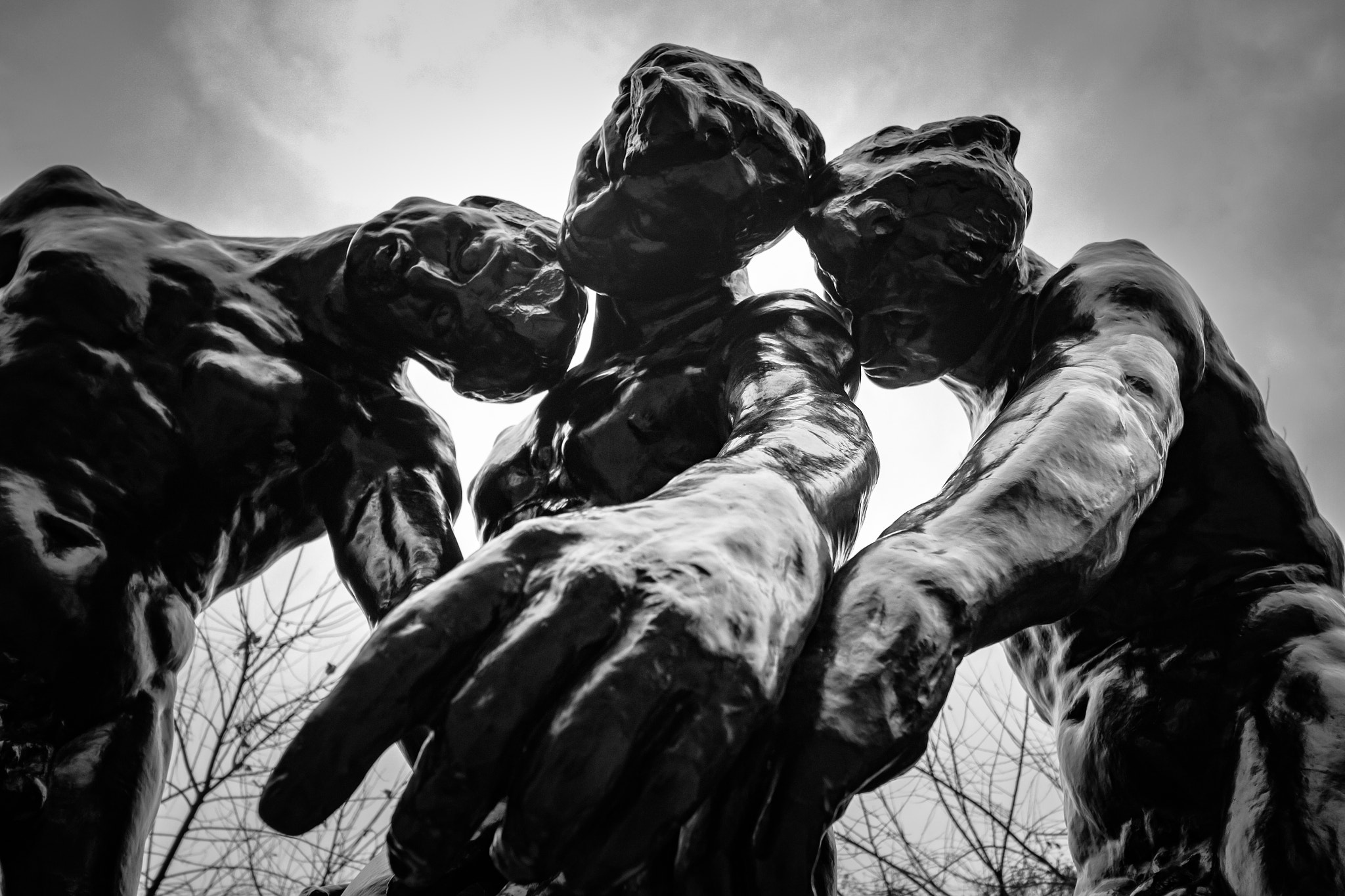 Canon EF-S 10-18mm F4.5–5.6 IS STM sample photo. The three shades of grey photography