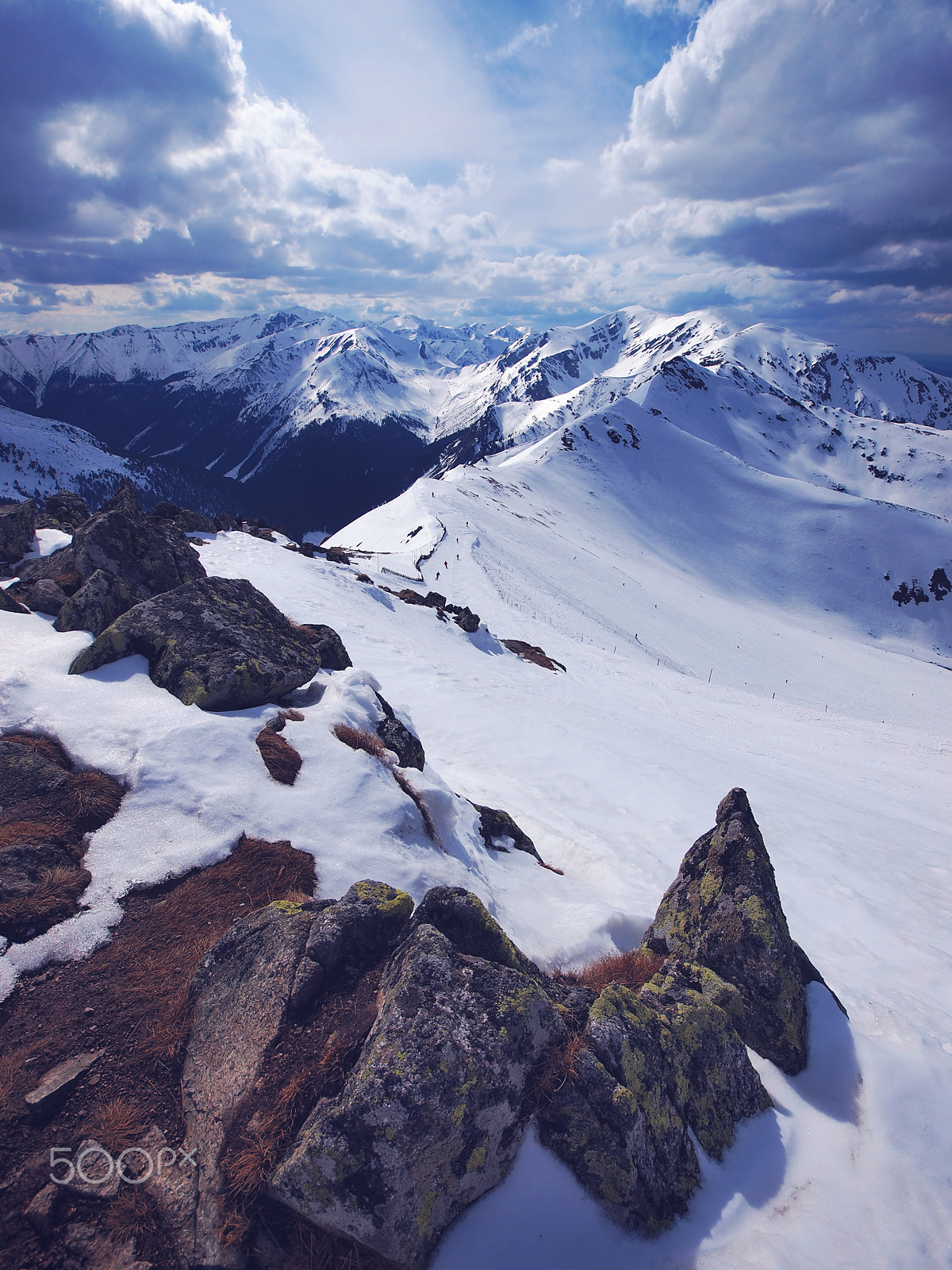 Olympus Zuiko Digital ED 9-18mm F4.0-5.6 sample photo. Winter in tatra mountains photography