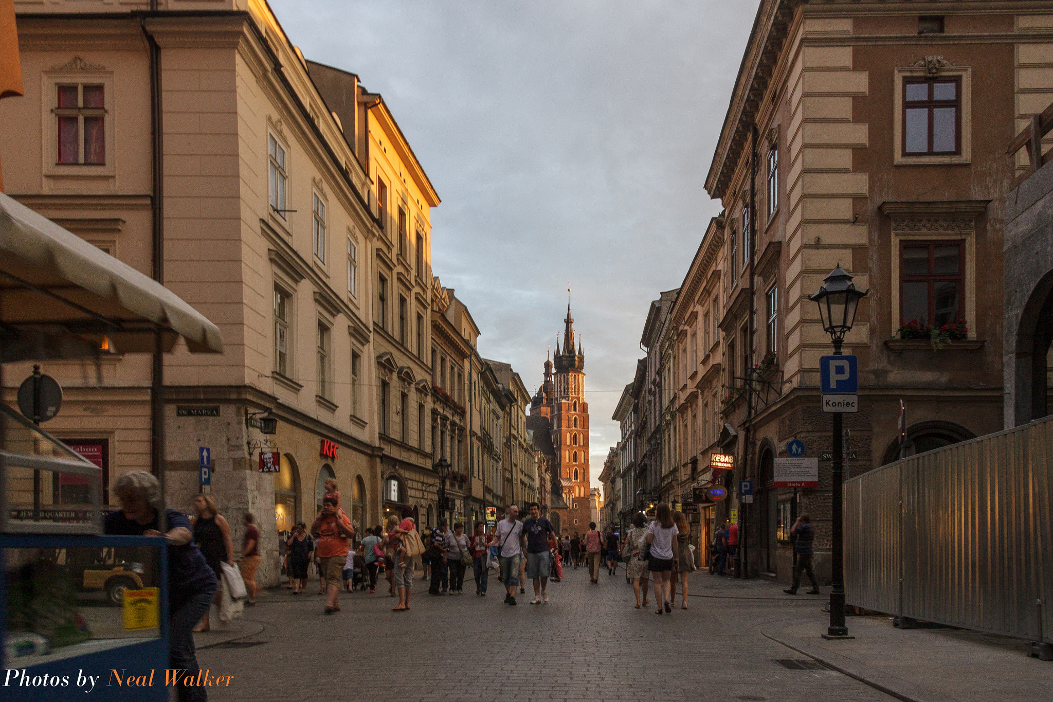 Canon EF-S 17-85mm F4-5.6 IS USM sample photo. Last rays of sun hitting the cathedral tower photography