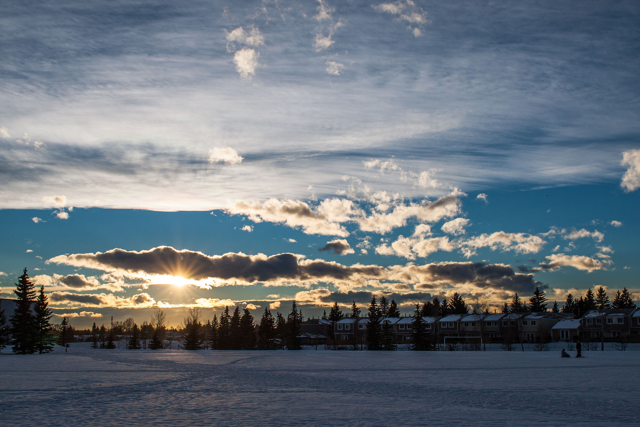 Canon EOS-1D Mark III + Canon EF 35-80mm f/4-5.6 sample photo. Winter sunset photography