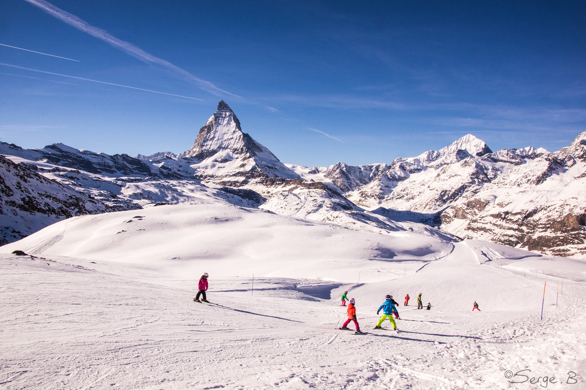 17-50mm F2.8 sample photo. Gornergrat le petiots apprenant le ski au paradis. photography