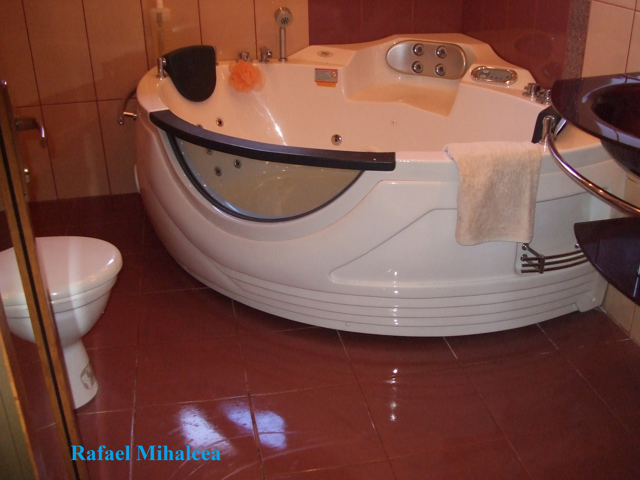 v2?sig=933f8786c16a35e8009b204096f5f16f433f89c074a9f625c9fd3896bf504cef