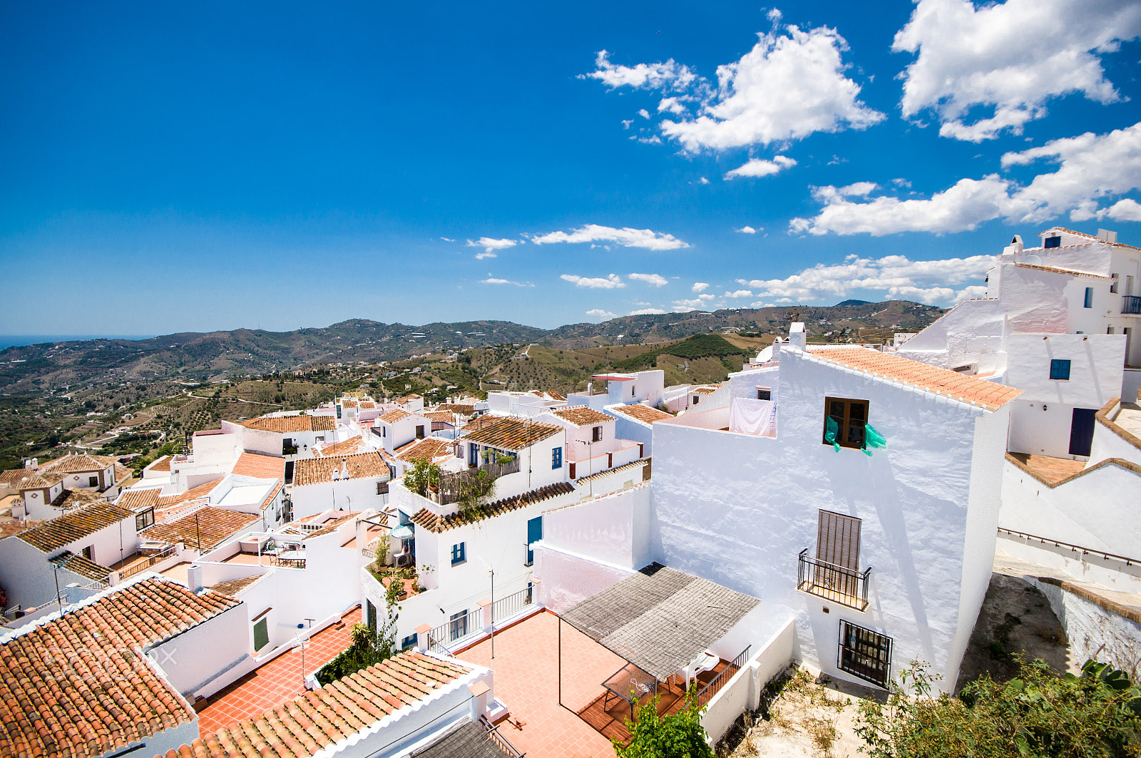 Sigma AF 10-20mm F4-5.6 EX DC sample photo. Frigiliana photography