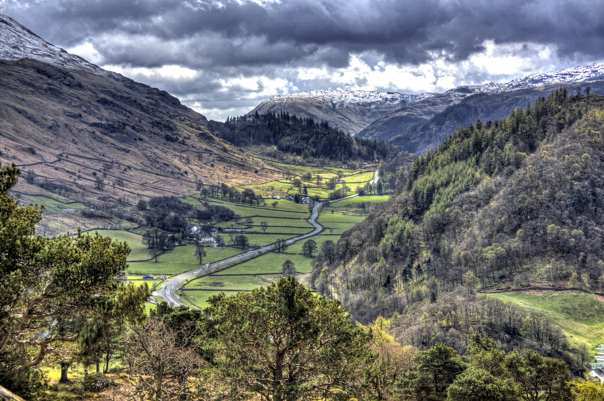 Canon EF-S 18-55mm F3.5-5.6 sample photo. 'best driving road in great britian' photography
