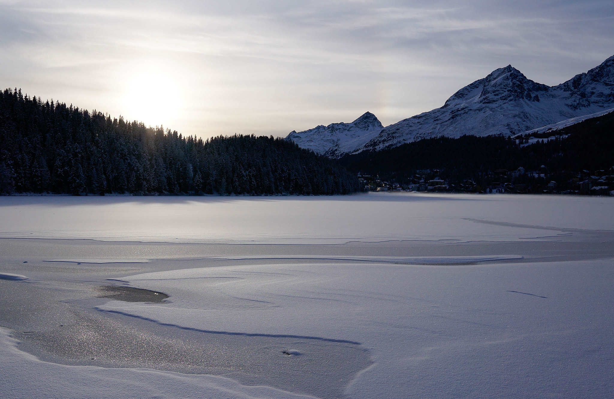 Sony Alpha NEX-5T + Sigma 19mm F2.8 EX DN sample photo. Sankt moritz photography