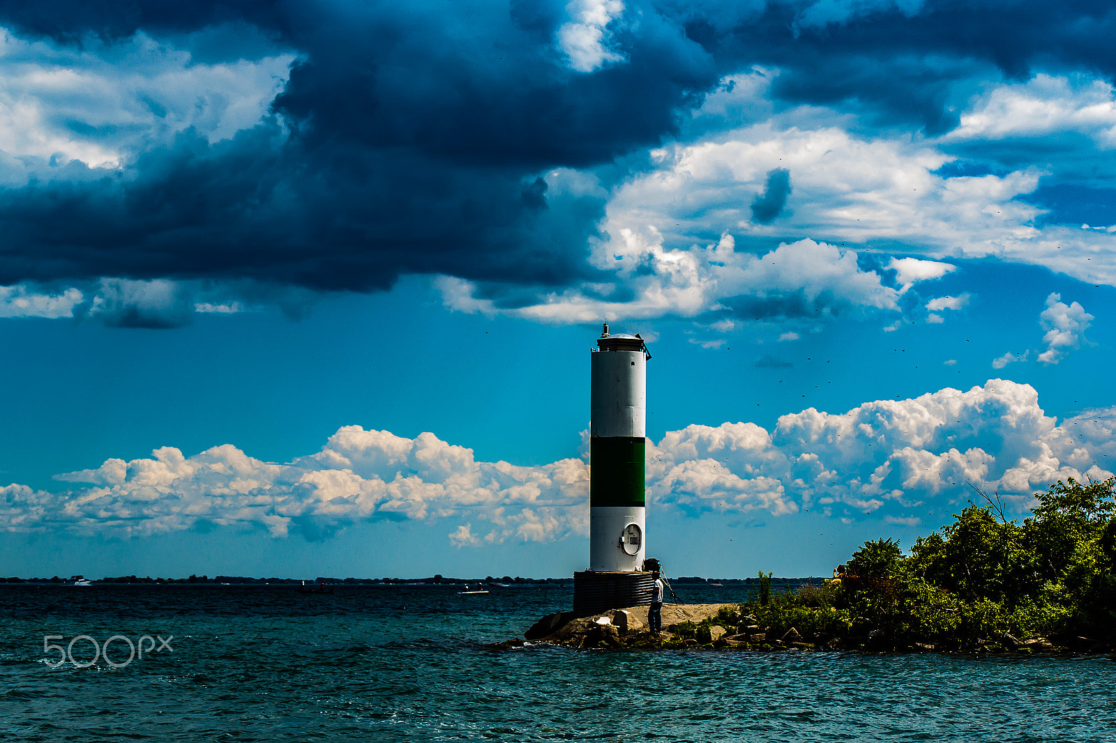 Samsung NX2000 + Samsung NX 50-200mm F4-5.6 ED OIS sample photo. Summer fishing spot photography