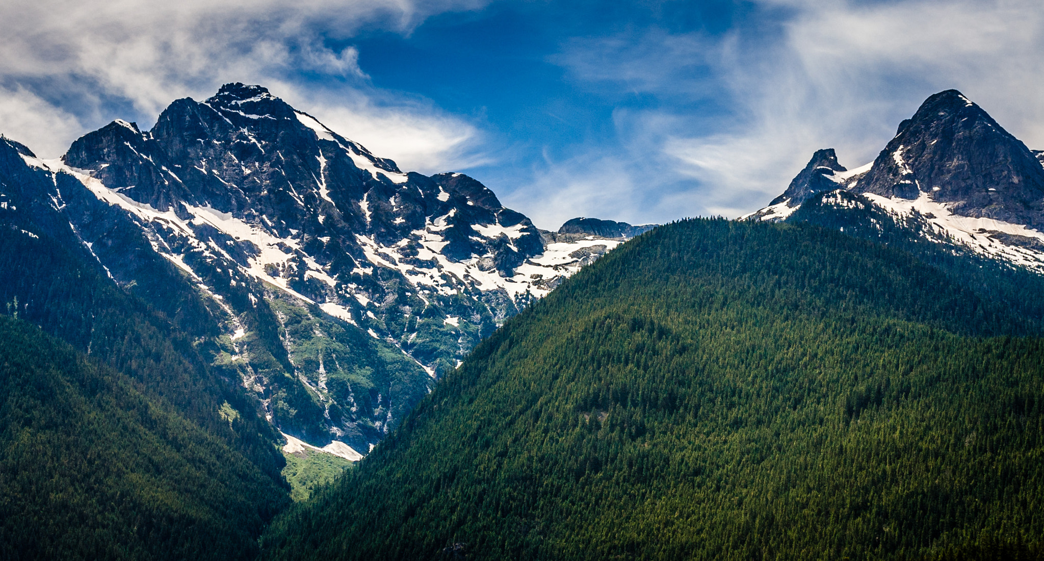 Nikon D50 sample photo. Colonial peak and pyramid peak photography