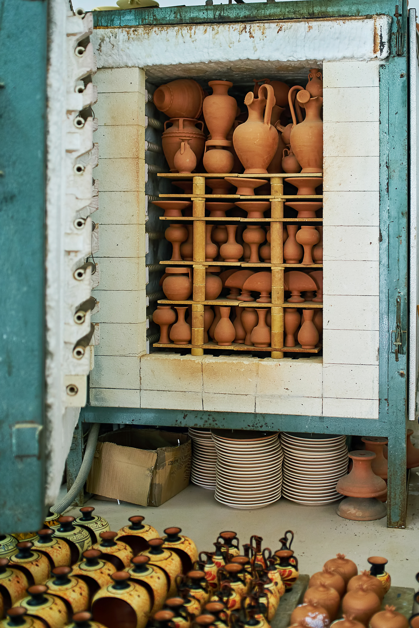 Sony a7 + 35mm F1.4 sample photo. Oven for drying clay pots photography