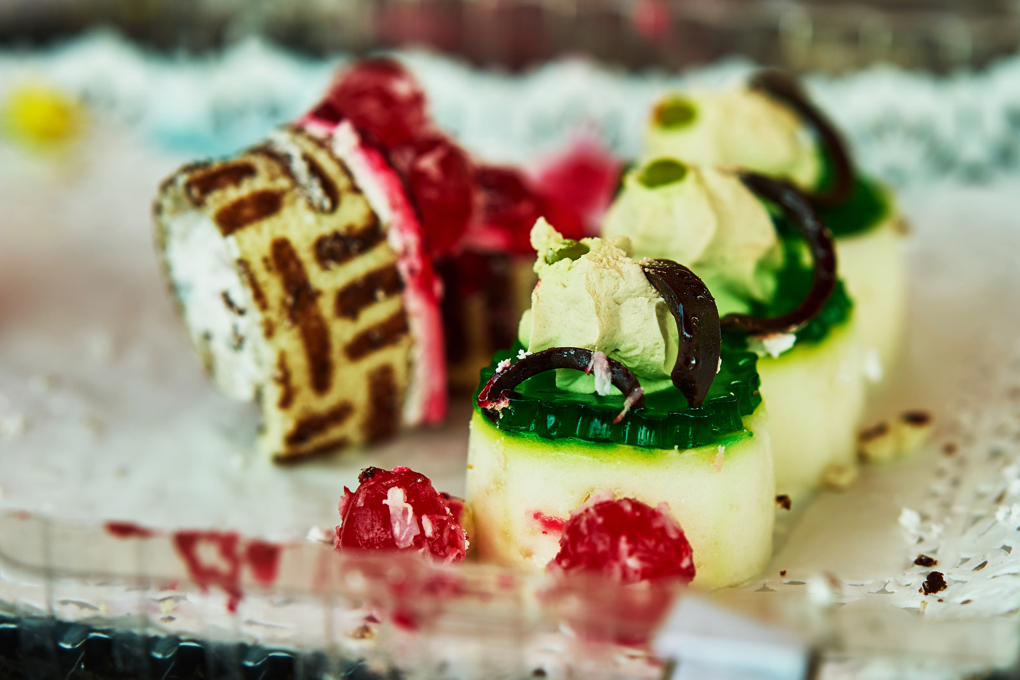 Sony Sonnar T* 135mm F1.8 ZA sample photo. Sweet cake photography