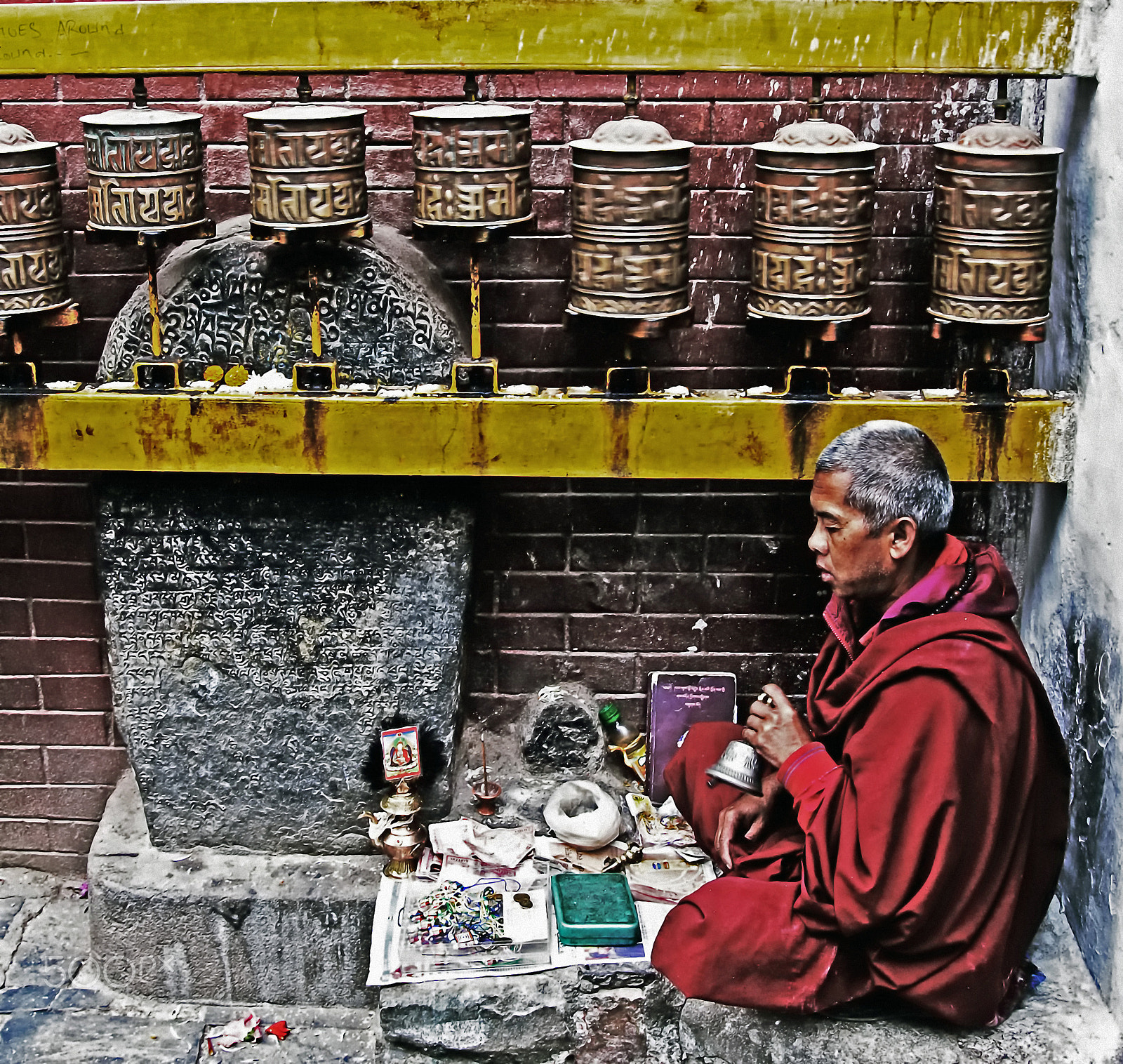 Sony DT 18-250mm F3.5-6.3 sample photo. Ab34 buddhist monk photography