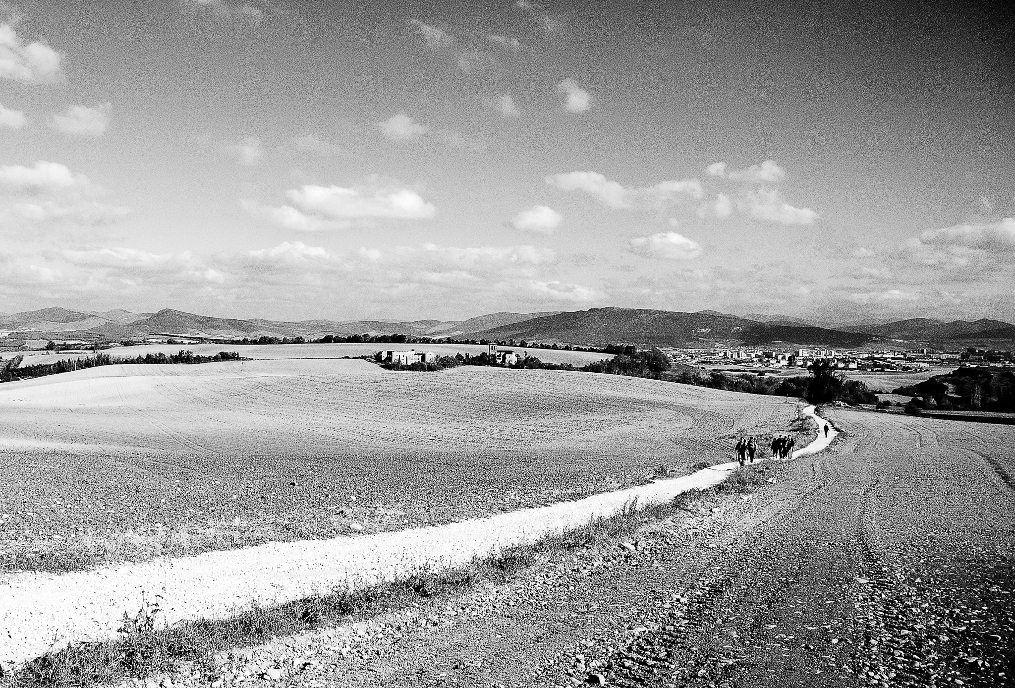 1 NIKKOR VR 10-100mm f/4-5.6 sample photo. Camino photography