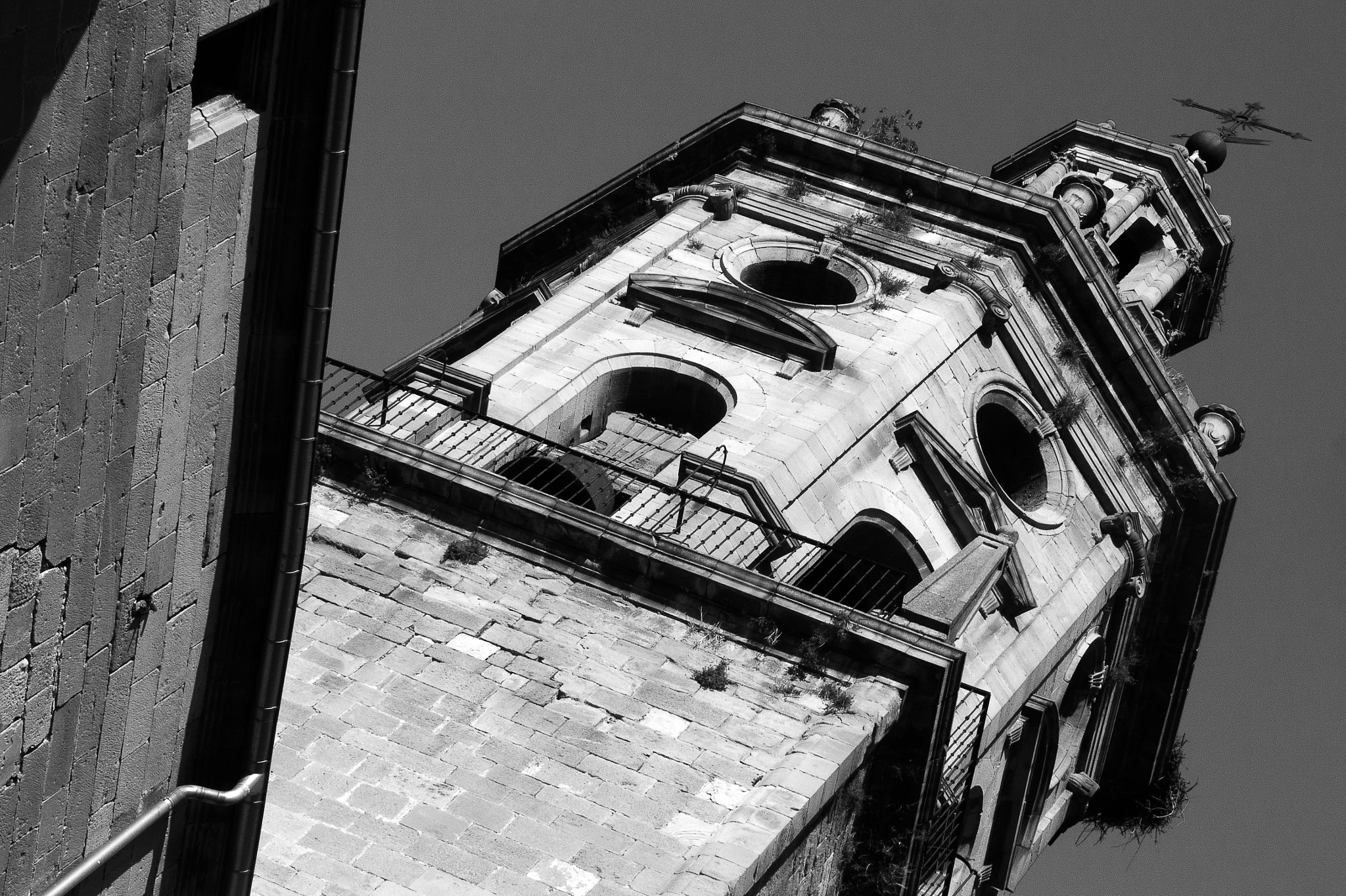 1 NIKKOR VR 10-100mm f/4-5.6 sample photo. Camino photography