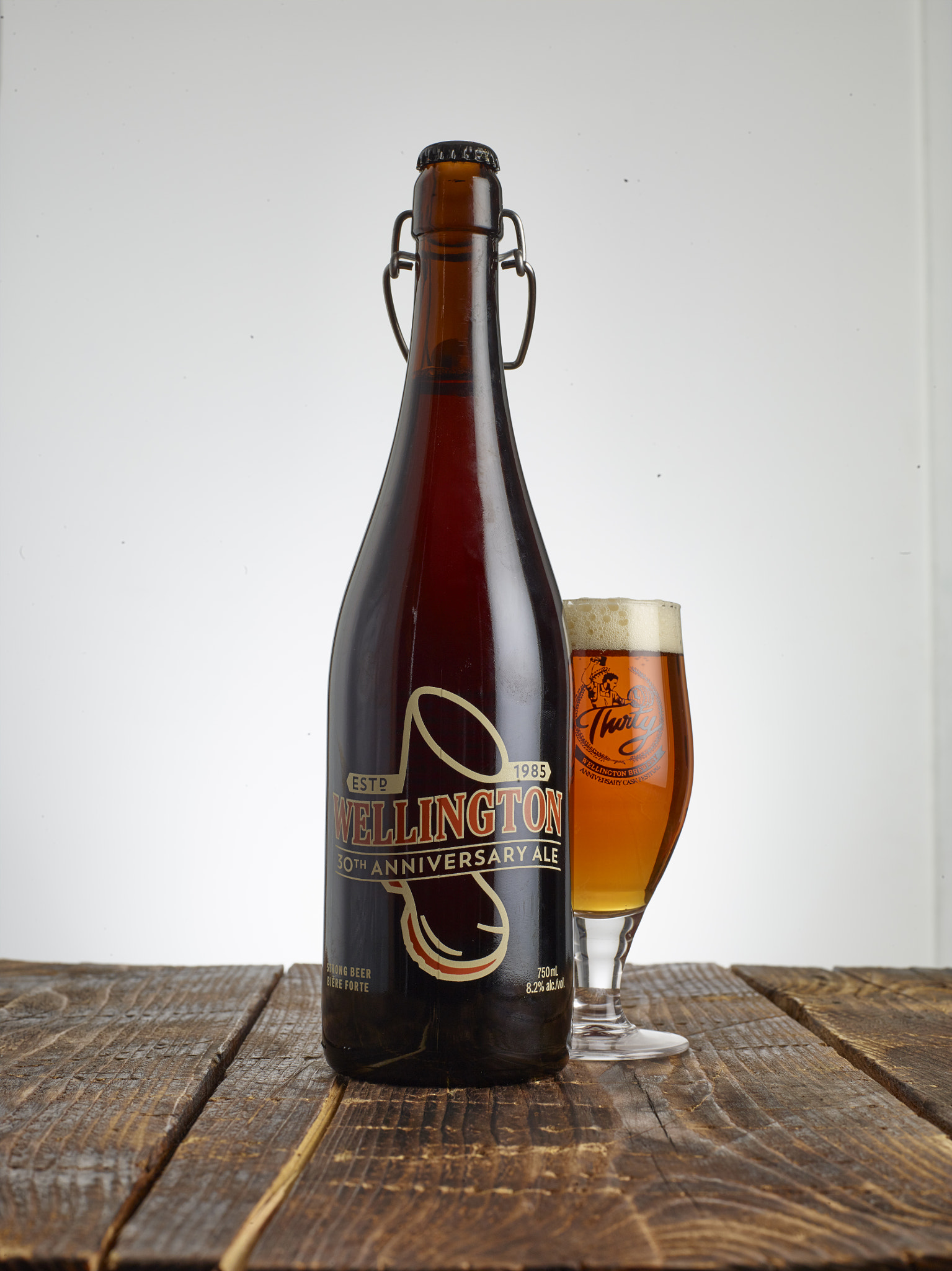 Phase One IQ160 sample photo. Beer photography