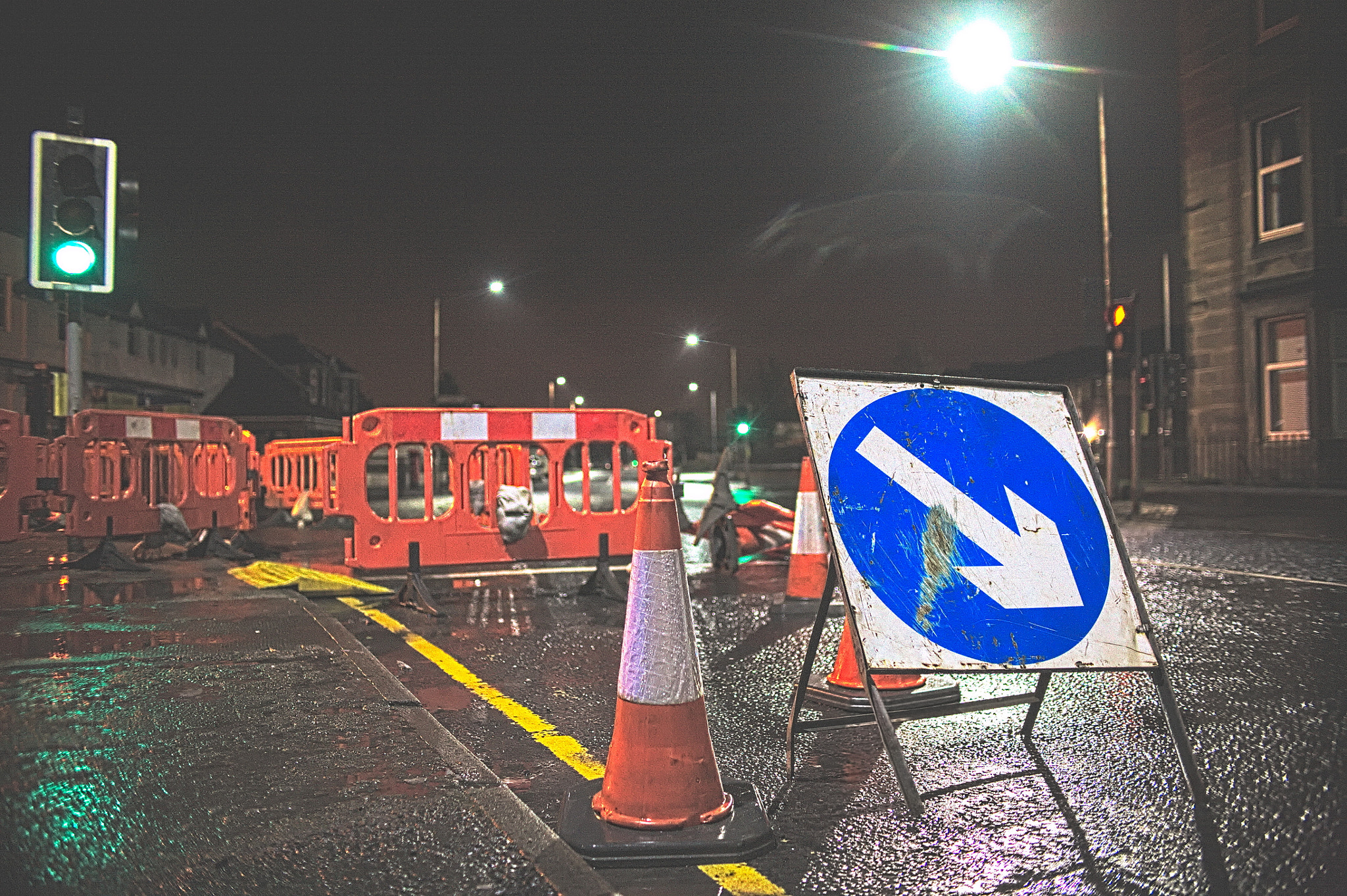 Sigma 30mm F1.4 EX DC HSM sample photo. Roadworks photography