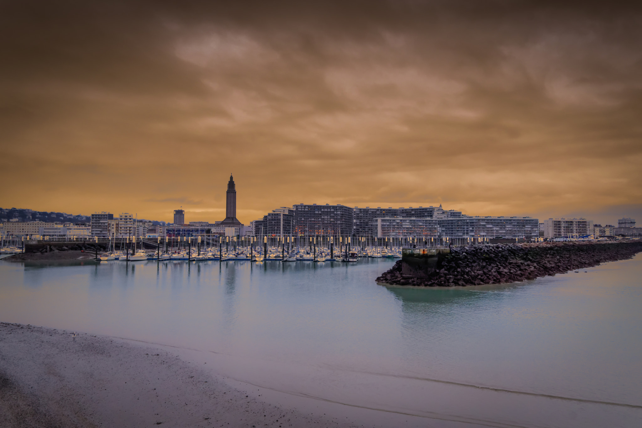 Sony ILCA-77M2 + Sigma 17-70mm F2.8-4.5 (D) sample photo. Heaven earth photography