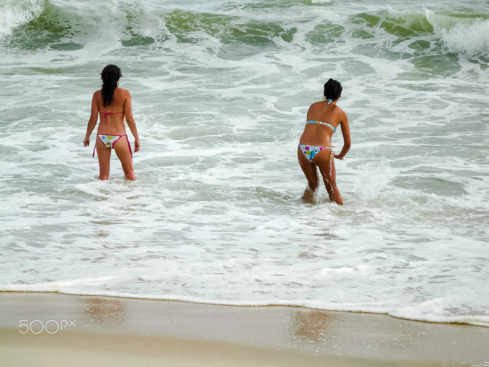 Nikon COOLPIX P3 sample photo. Brazilian famous ipanema beach in beautiful  tropical rio de janeiro  photography