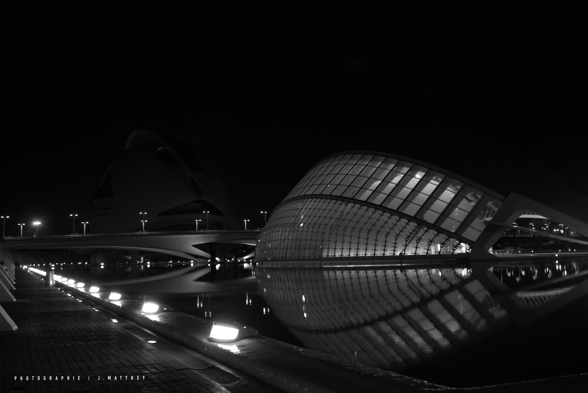 Nikon D60 sample photo. Valencia / palais des sciences photography