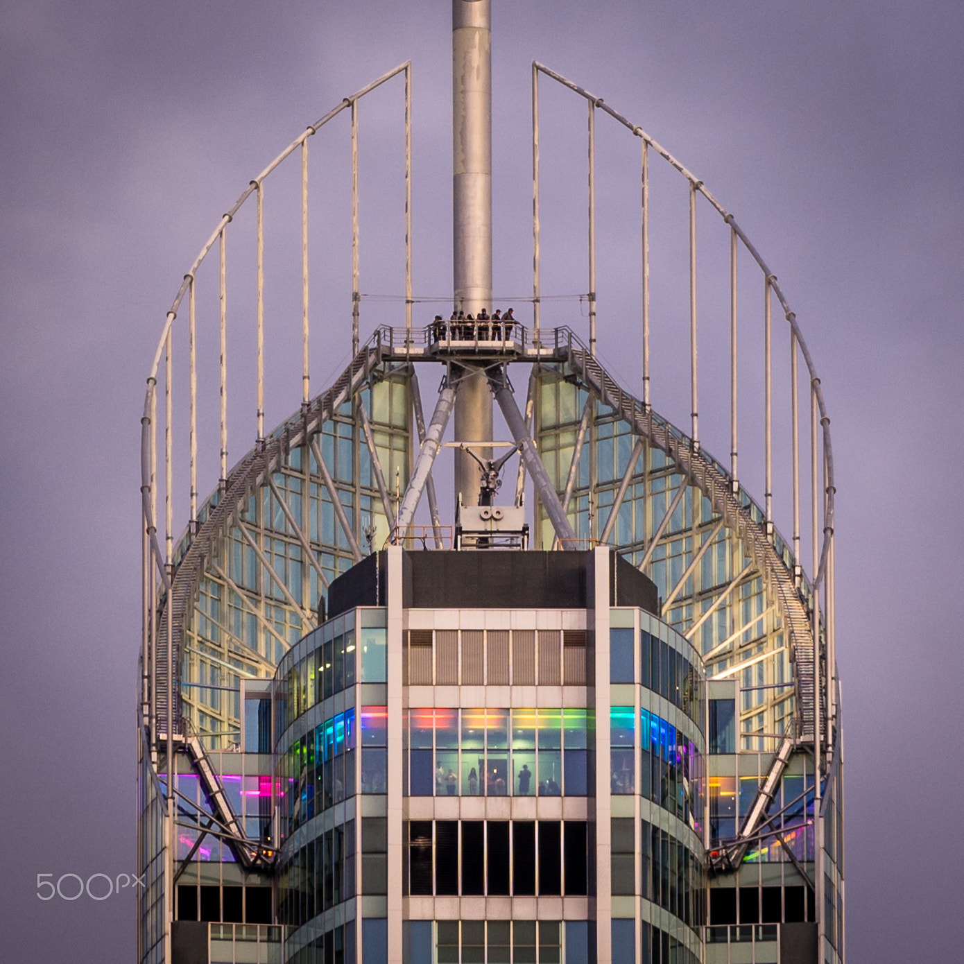 Sony E 55-210mm F4.5-6.3 OSS sample photo. Skypoint - q1 tower - gold coast photography