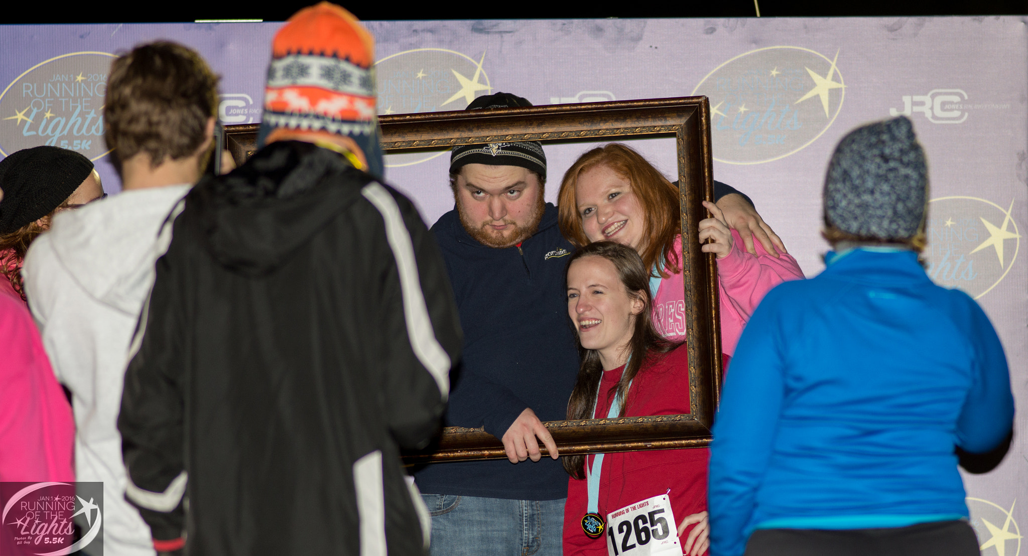 Nikon D610 + AF Nikkor 180mm f/2.8 IF-ED sample photo. Fall 5k's and holiday struts photography