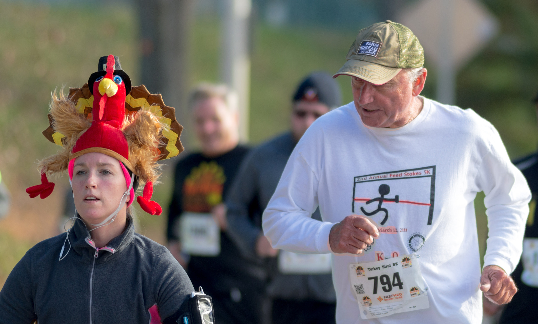 Nikon D610 + AF Nikkor 180mm f/2.8 IF-ED sample photo. Fall 5k's and holiday struts photography