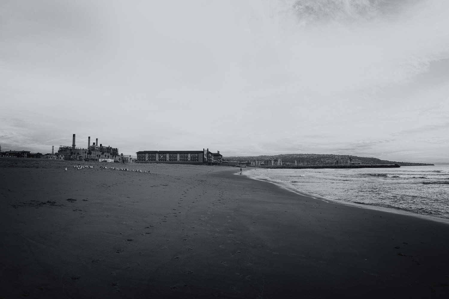 Canon EOS 7D + Canon EF 15mm F2.8 Fisheye sample photo. Winter sea photography