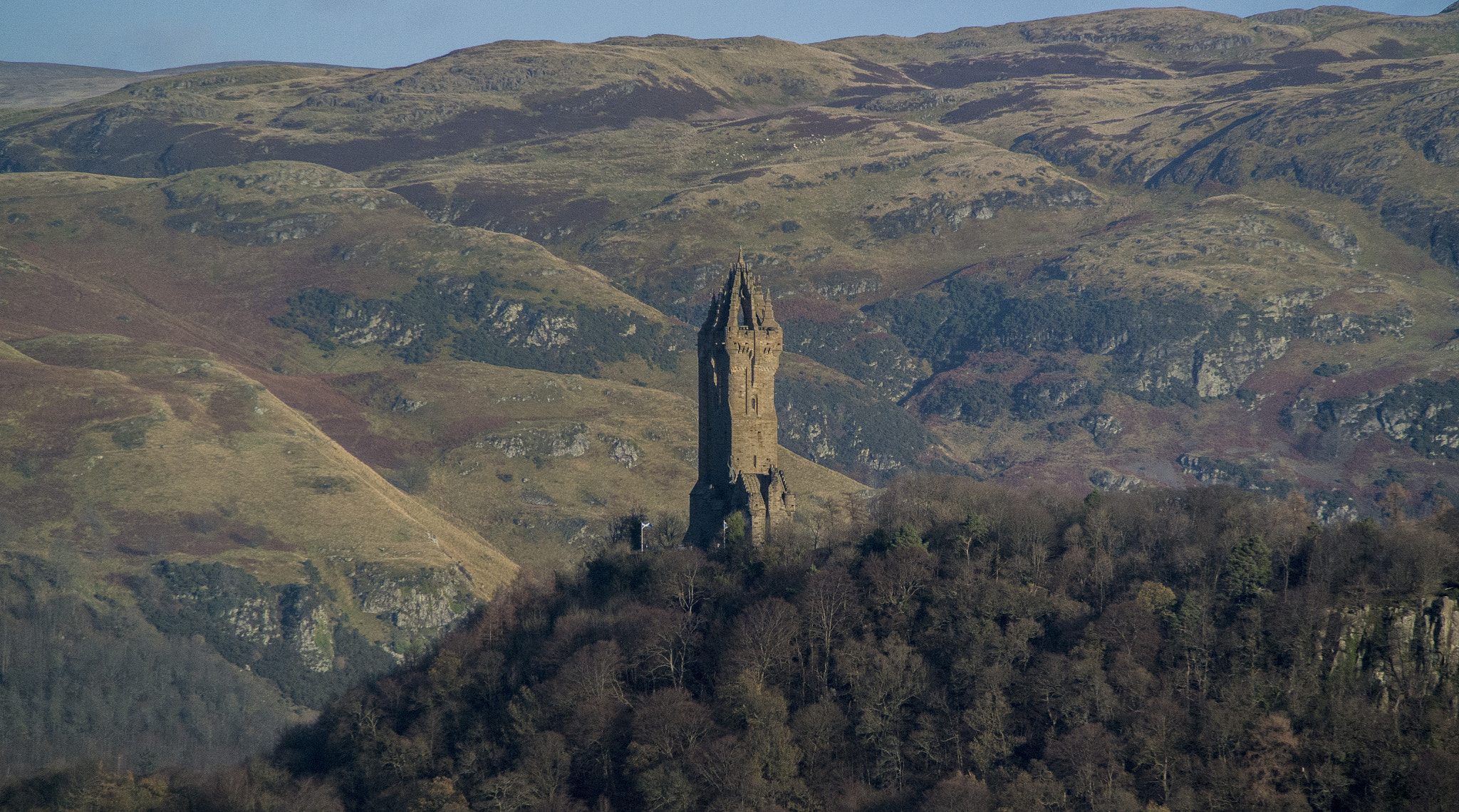 Samsung NX2000 + Samsung NX 50-200mm F4-5.6 ED OIS sample photo. The national wallace monument photography