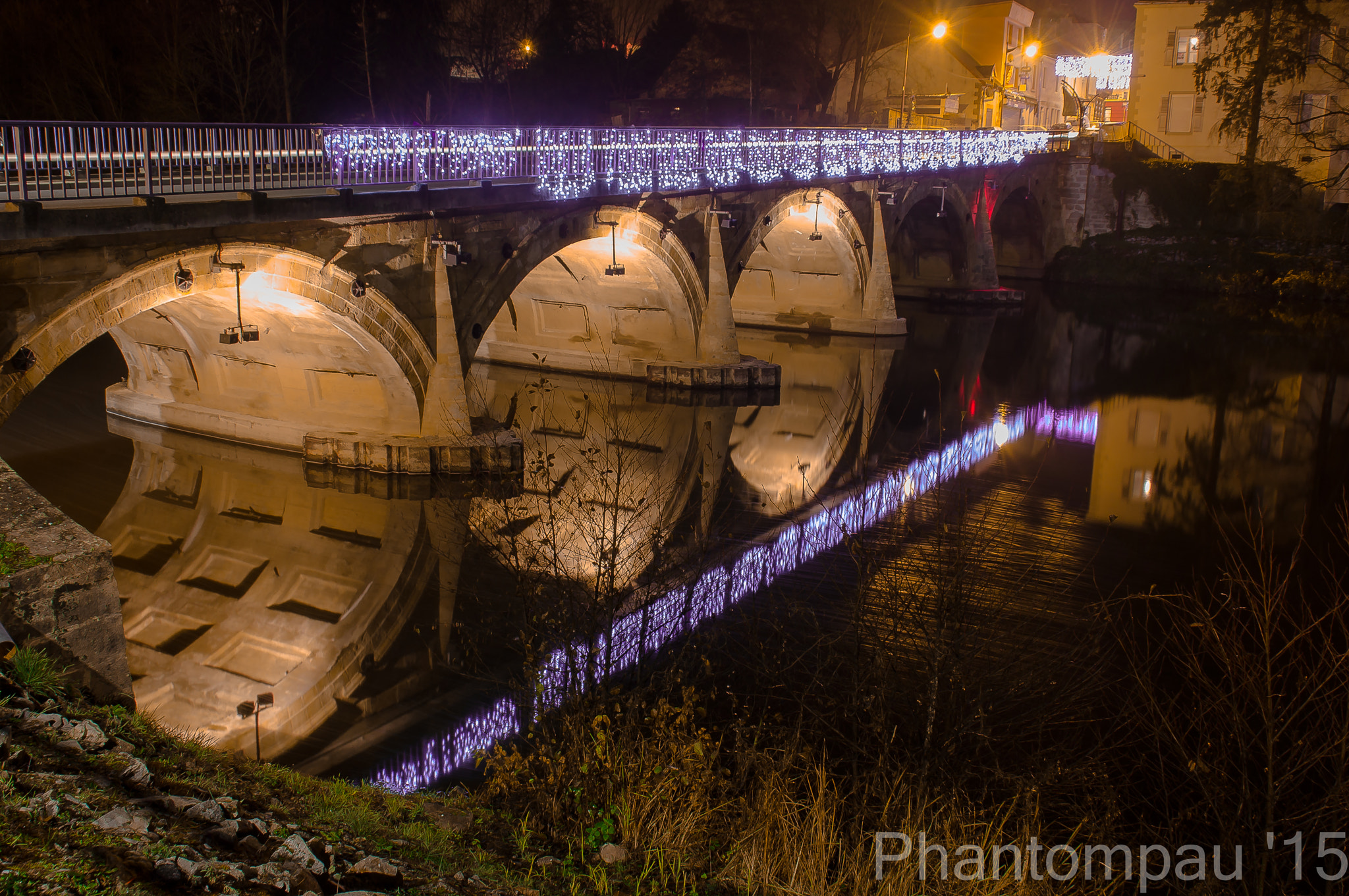 Sony SLT-A55 (SLT-A55V) + Tamron SP 24-70mm F2.8 Di VC USD sample photo. Puente nocturno photography