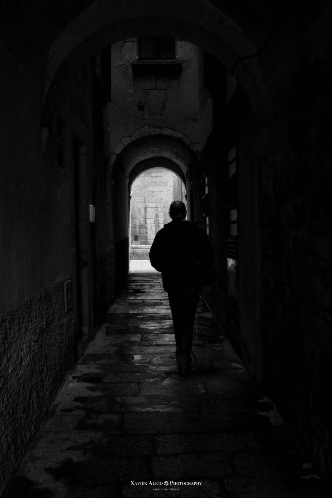 AF Zoom-Nikkor 28-80mm f/3.5-5.6D sample photo. Carrer de l'arc photography