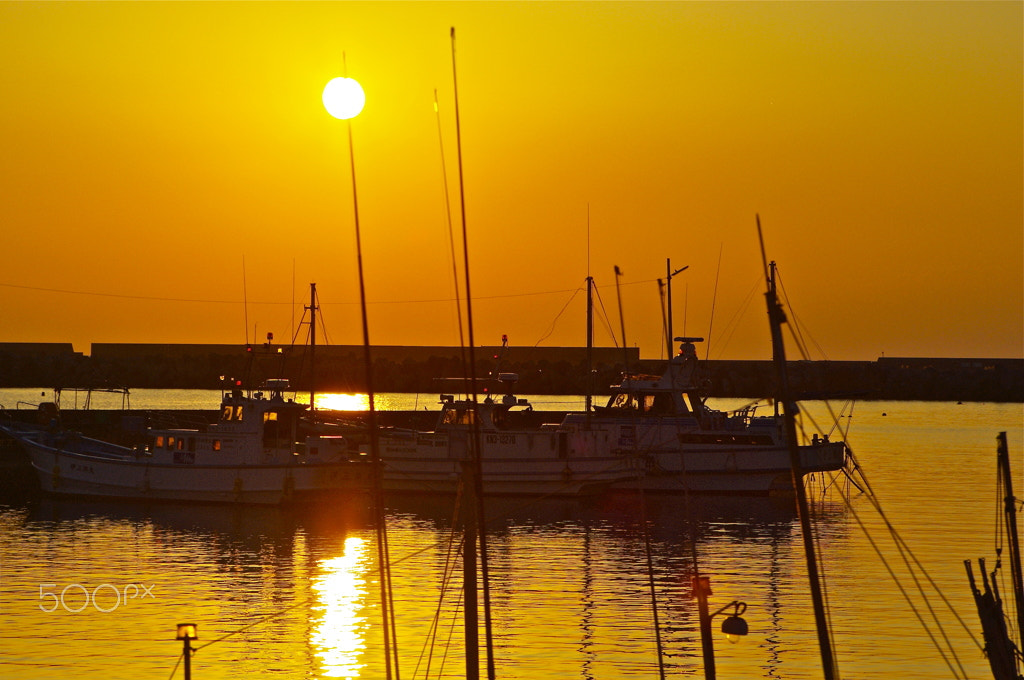 Pentax K-x sample photo. Twilight photography