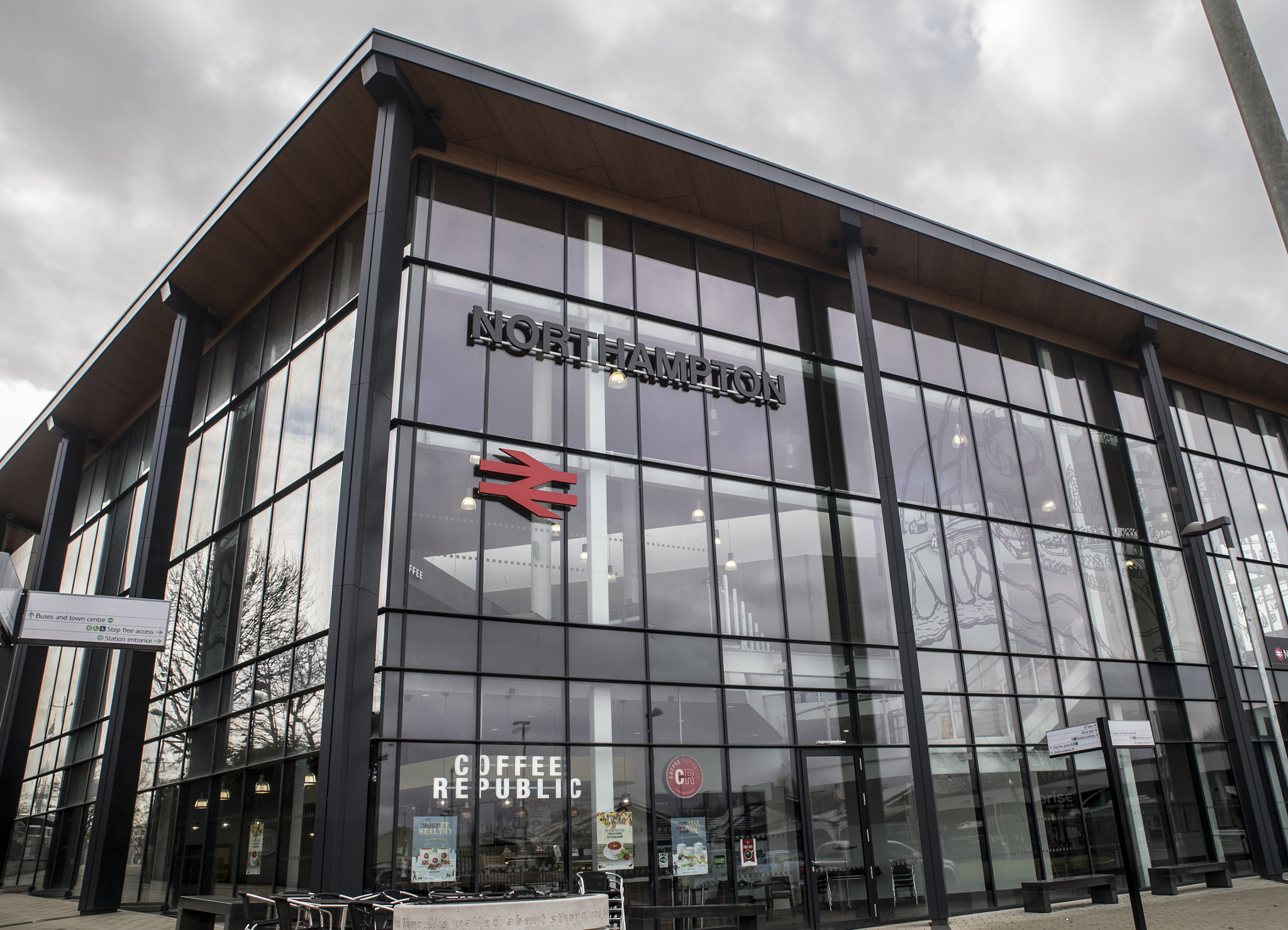 Sigma 24-70mm F2.8 EX DG Macro sample photo. Northampton train station photography