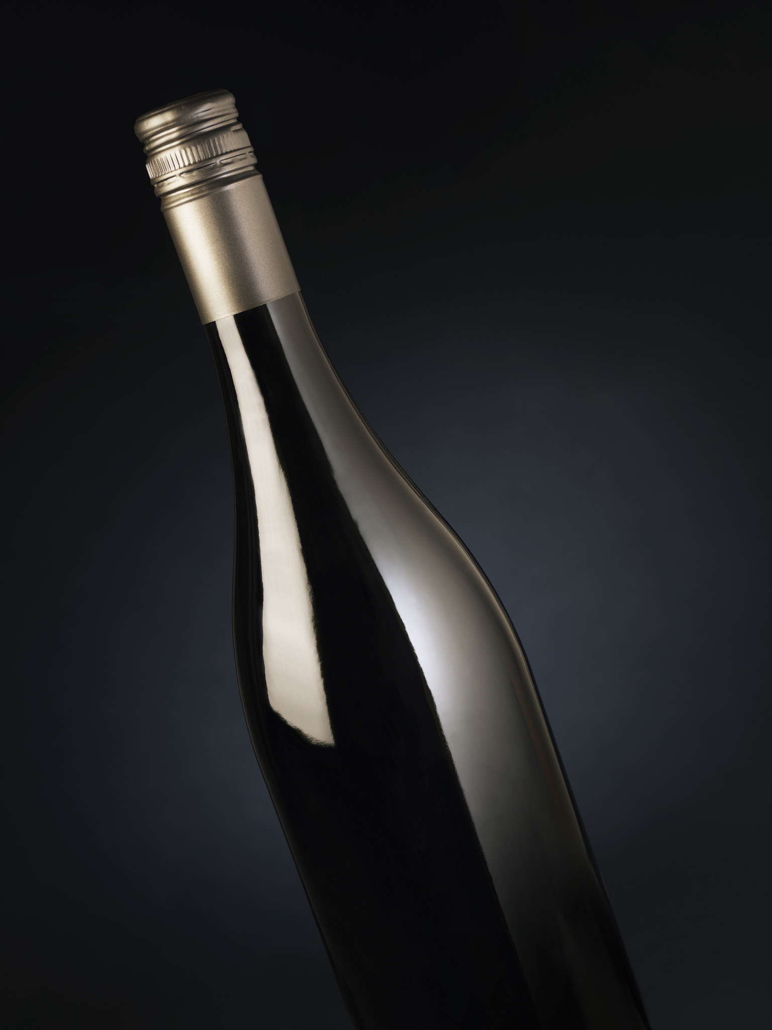 Hasselblad H3DII-31 + HC 80 sample photo. Wine bottle luxury photography