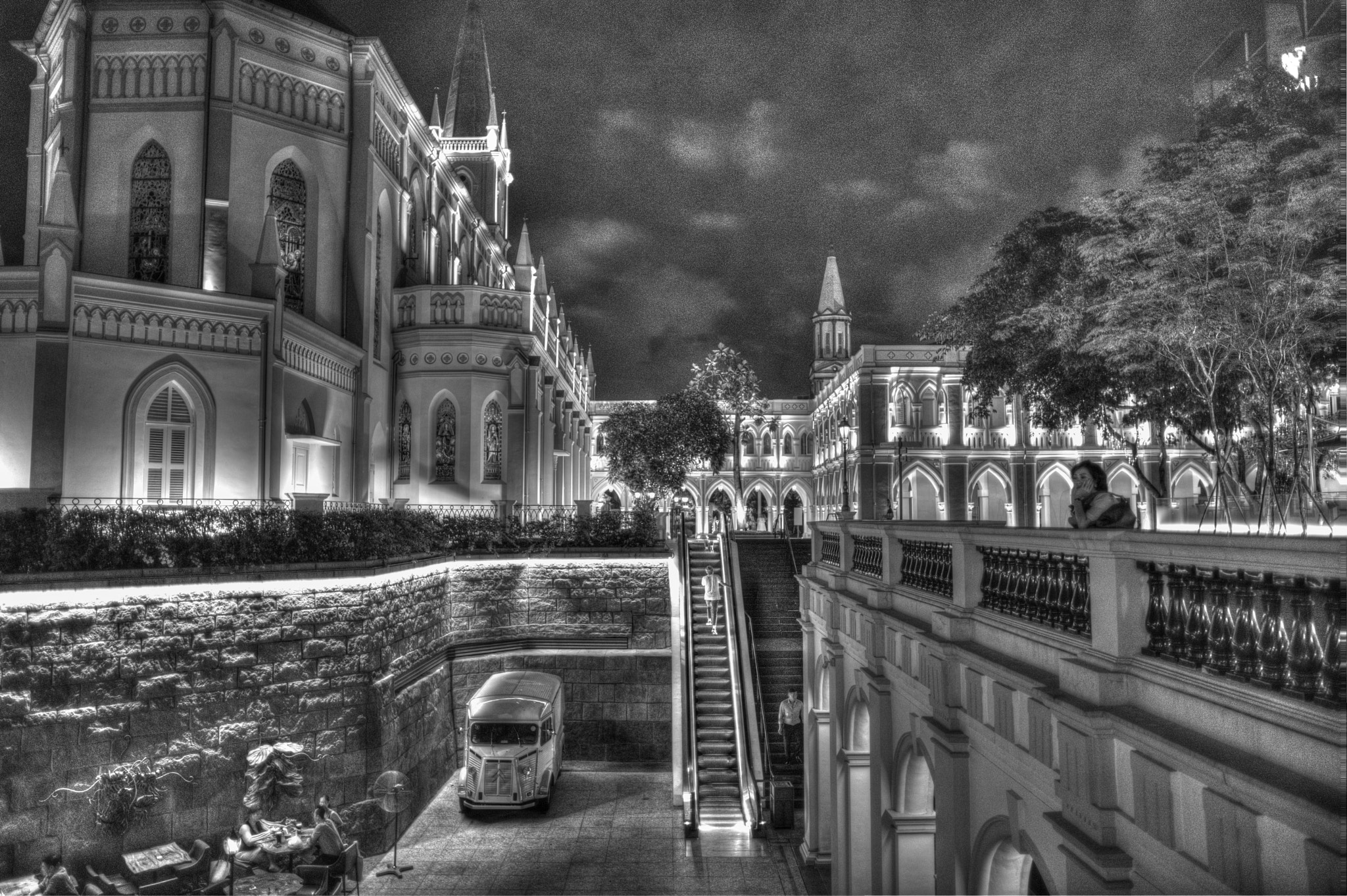 Sony a7R II sample photo. Chijmes bw photography