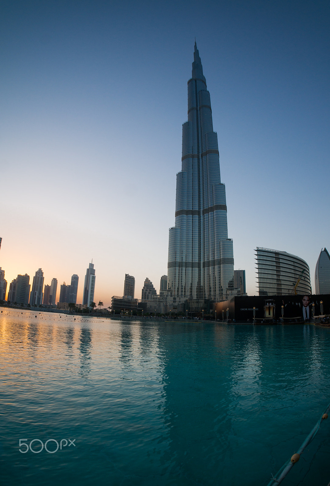 Sony Alpha NEX-5R + Sony E 16mm F2.8 sample photo. Burj khalifa in sunset photography